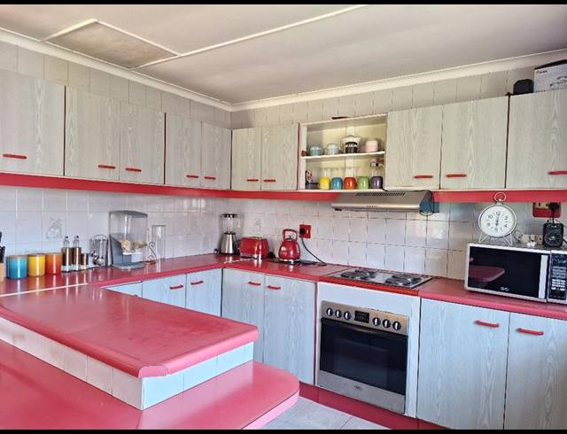 3 BEDROOM HOUSE FOR SALE IN ROSENEATH